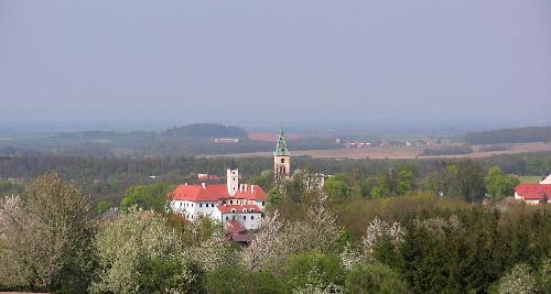 Velikono�n� trh
