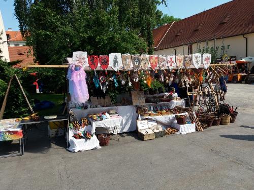 Omlouv�me se, ale obrazek nebyl dod�n